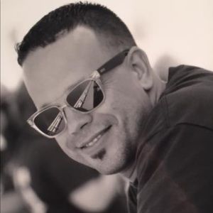 Meet your Posher, Erick